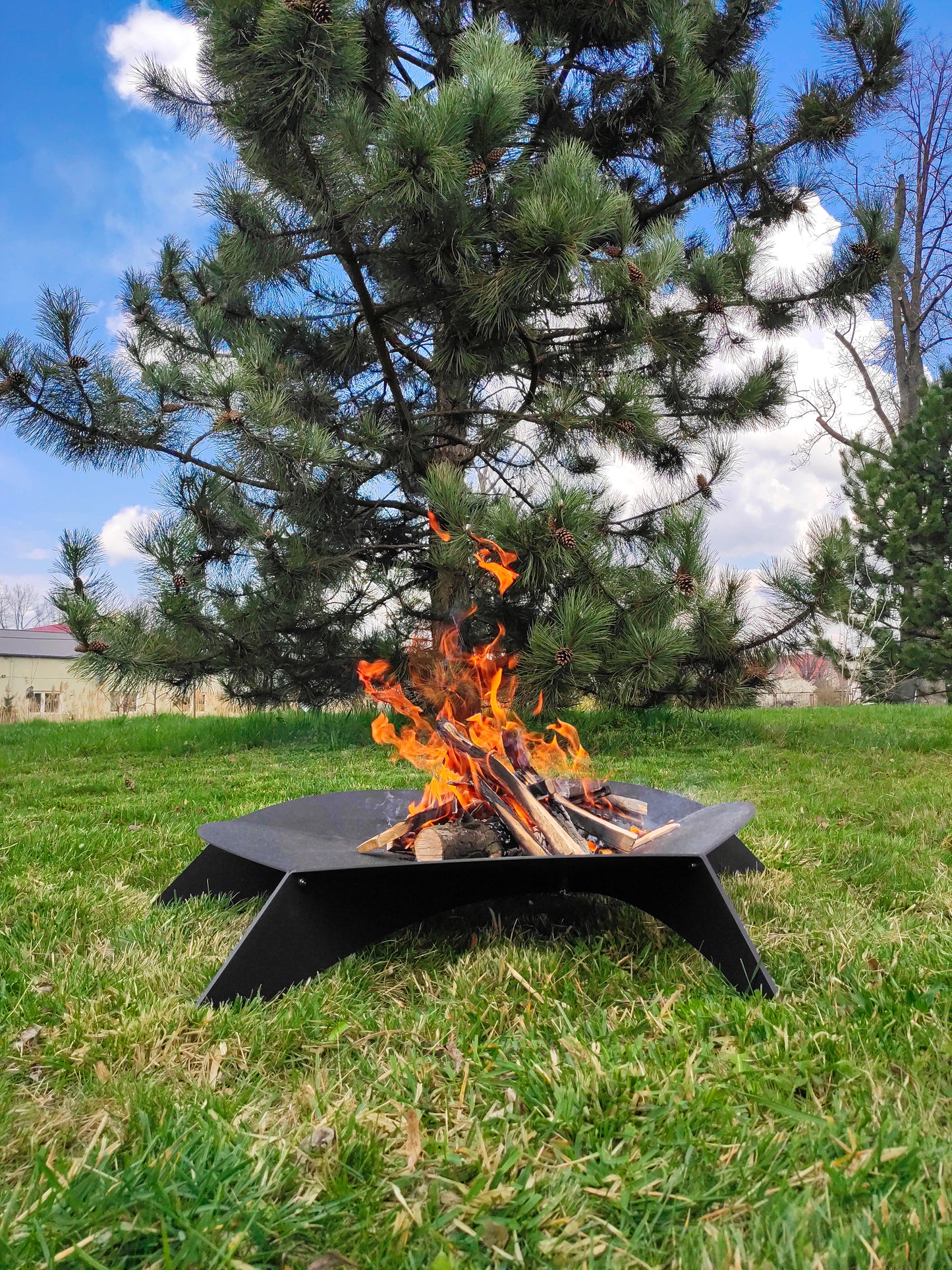NENU Modern Unico Fireplace Pit Garden Hearth Black Steel Outdoor