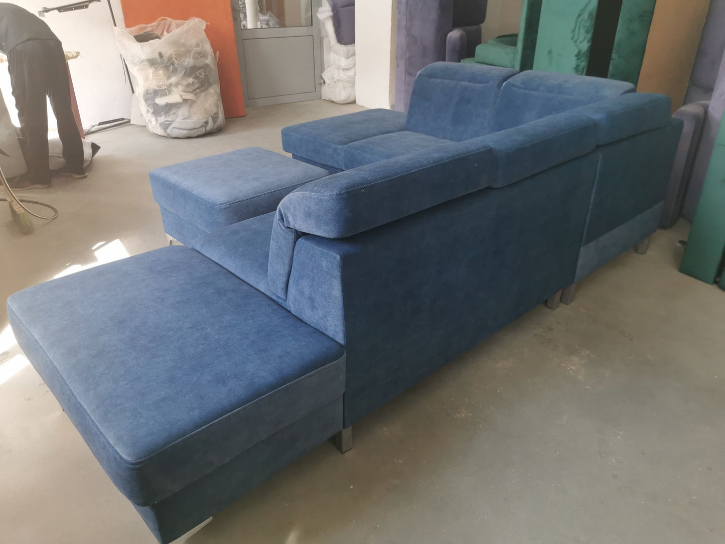 OLSEN - Corner Sofa with Pull out Bed Modern Metal Legs Adjustable Headrests >295x220cm<